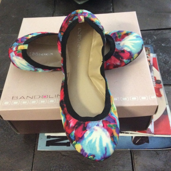 BCBG Shoes - Shoes- flats